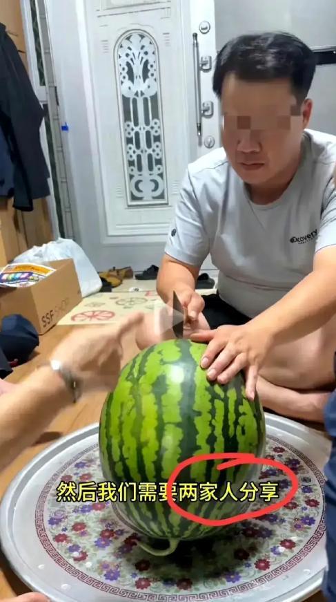 吃瓜博主婚庆瓜,吃瓜博主揭秘明星夫妻的浪漫婚礼幕后故事